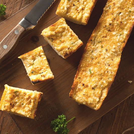 The Quickest Garlic (Powder) Bread in Town