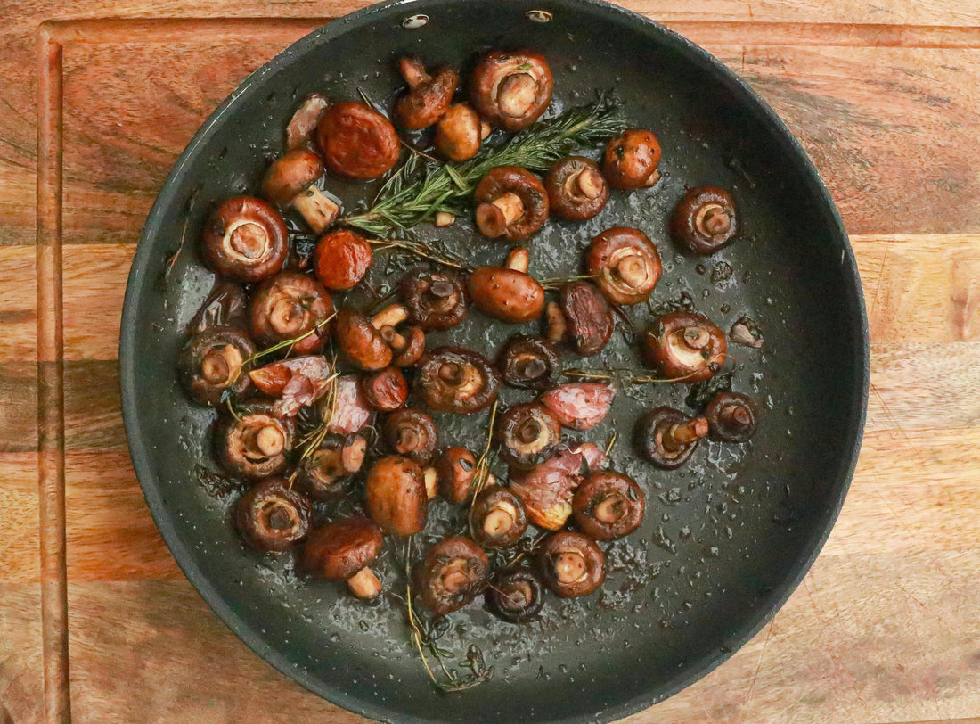 Garlic Thyme Roasted Mushrooms